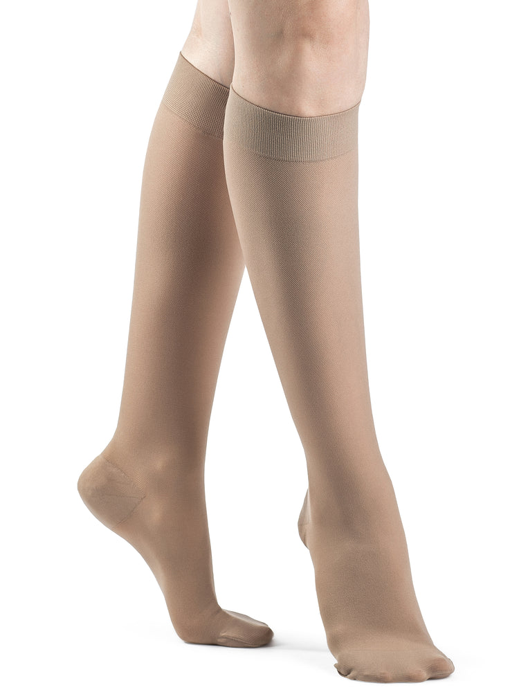 Dynaven Opaque Ribbed Women's Knee High  15-20mmHg-Closed Toe